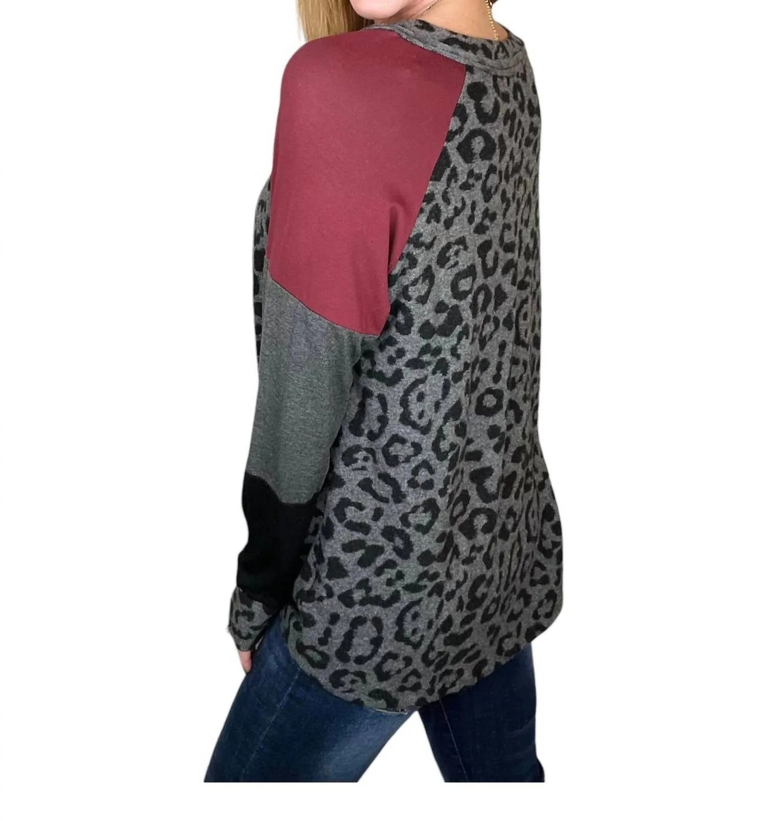 143 Story - Hacci Brushed Leopard Top